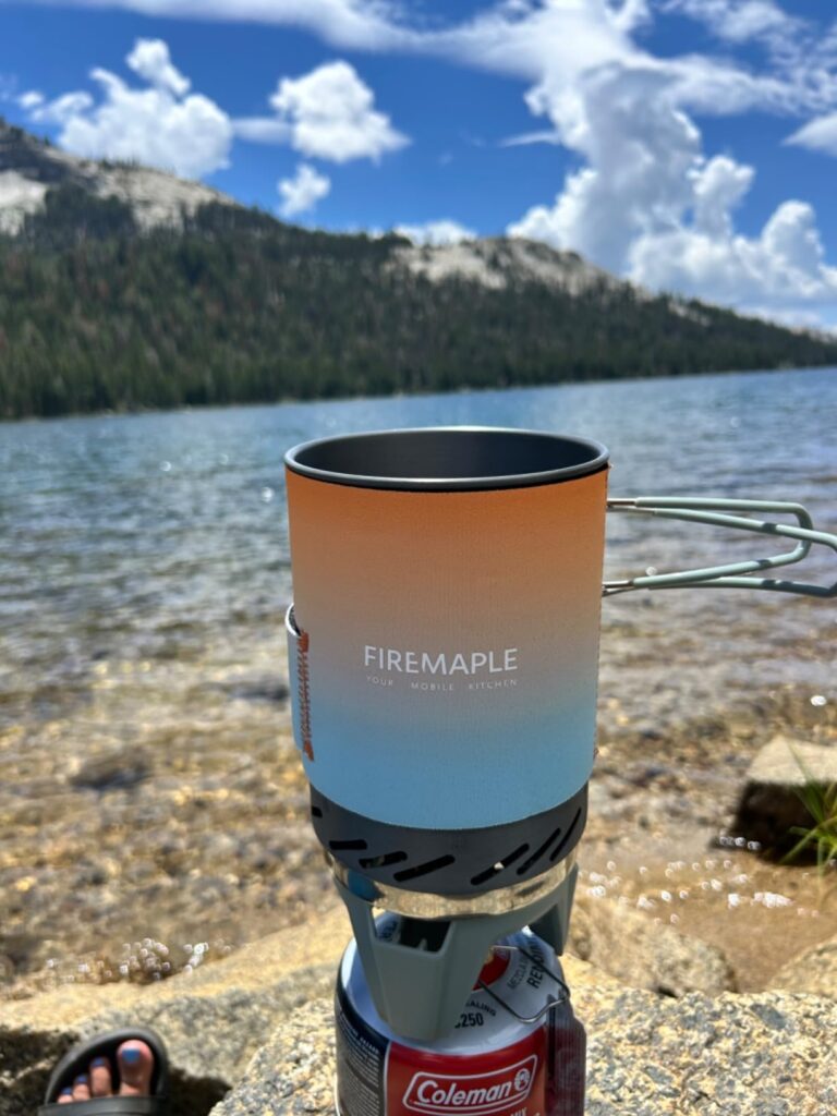 Fire Maple Fixed Star 1 vs 2 — which camping stove is better for beginners and frequent campers?